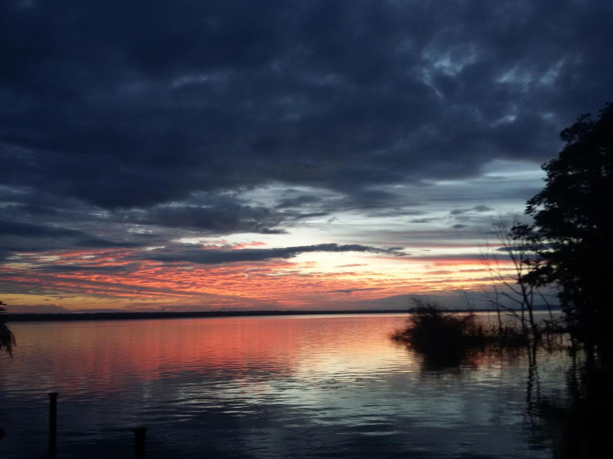 Hotel Ribiera Del Lago Peten Itza San Roman Ngoại thất bức ảnh