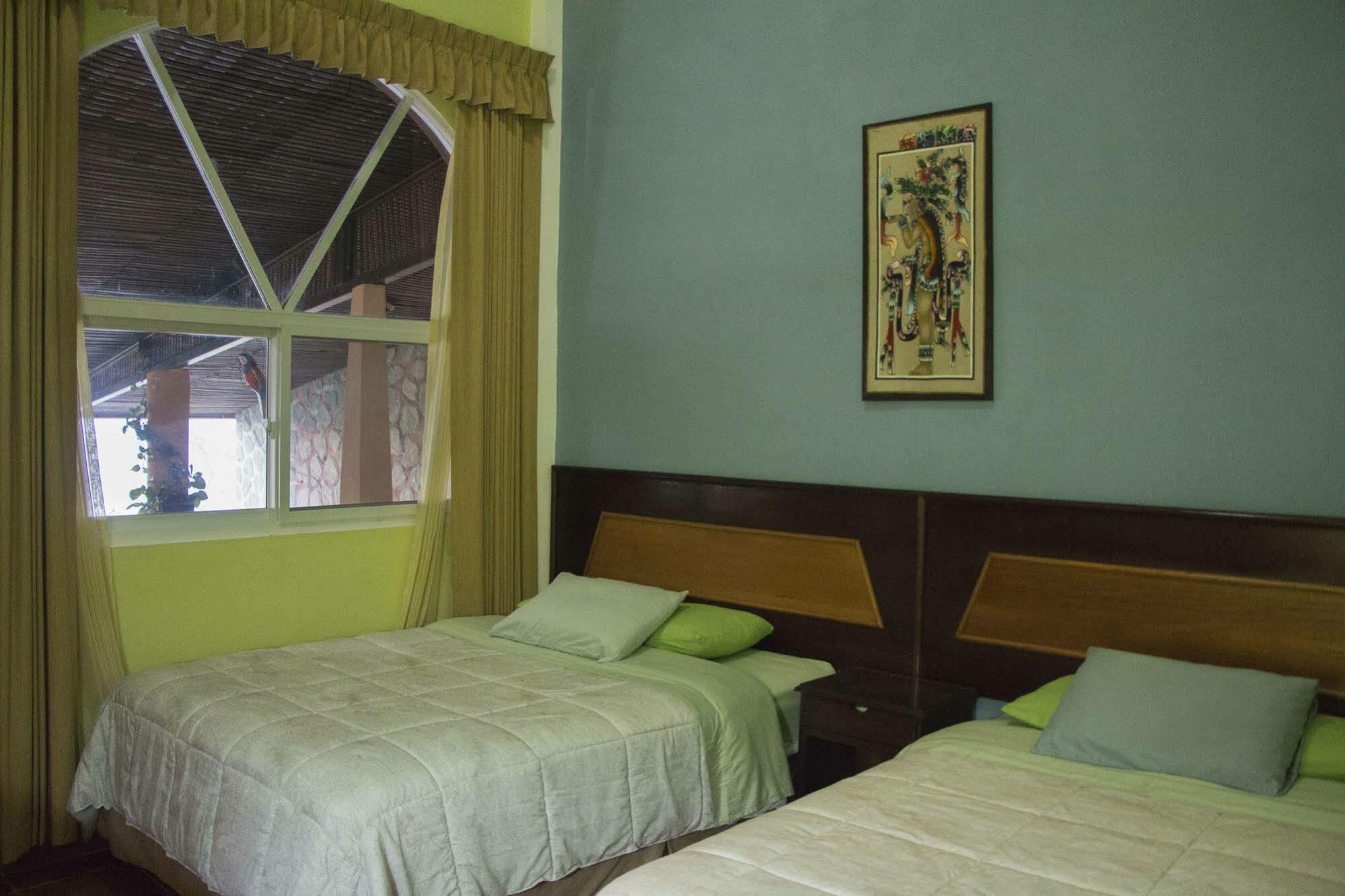 Hotel Ribiera Del Lago Peten Itza San Roman Ngoại thất bức ảnh