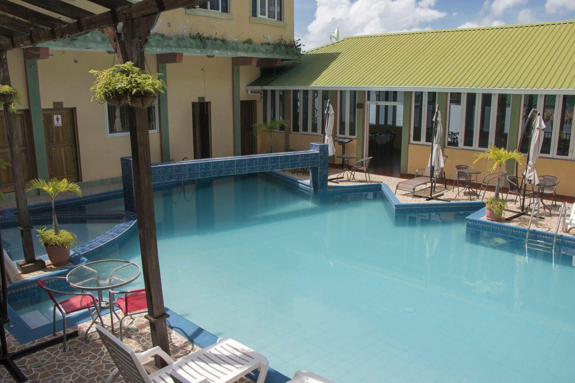 Hotel Ribiera Del Lago Peten Itza San Roman Ngoại thất bức ảnh