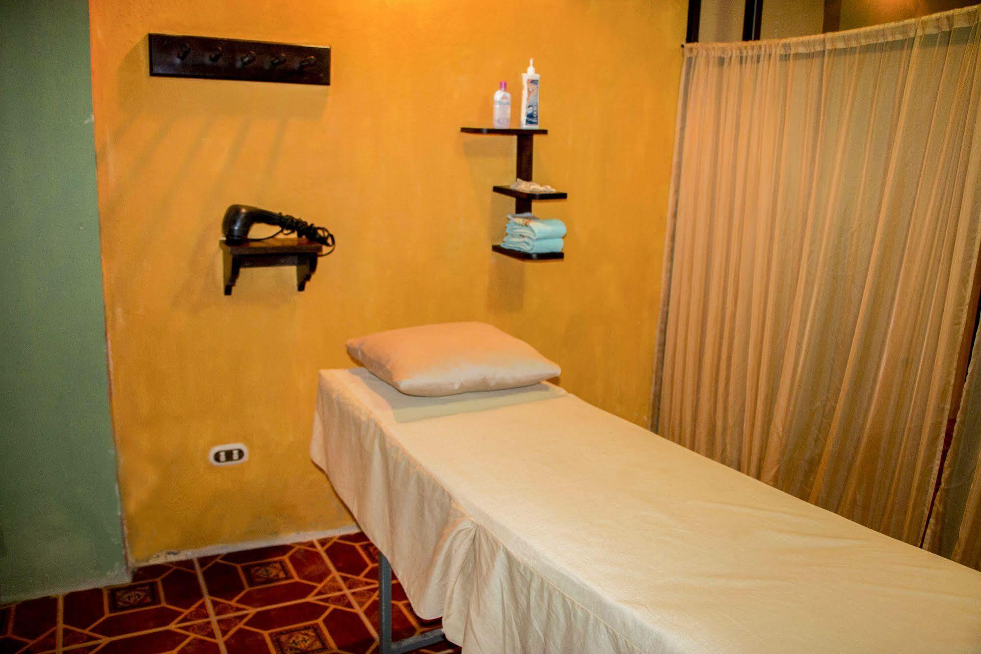 Hotel Ribiera Del Lago Peten Itza San Roman Ngoại thất bức ảnh